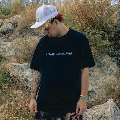 V1$10N > €VR3TH1NG TEE